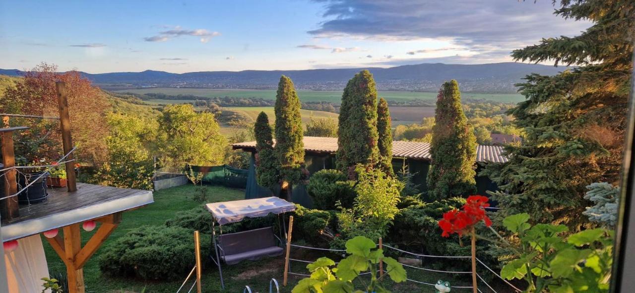 Panorama Apartman Pilisszanto Daire Dış mekan fotoğraf